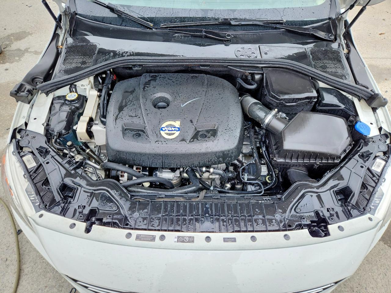 2015 Volvo S60 Premier - zdjęcie 11