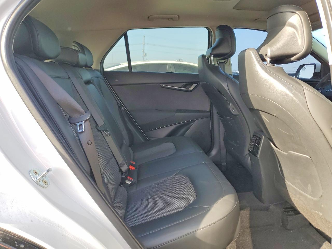 2023 Kia Niro Ex Touring - zdjęcie 11