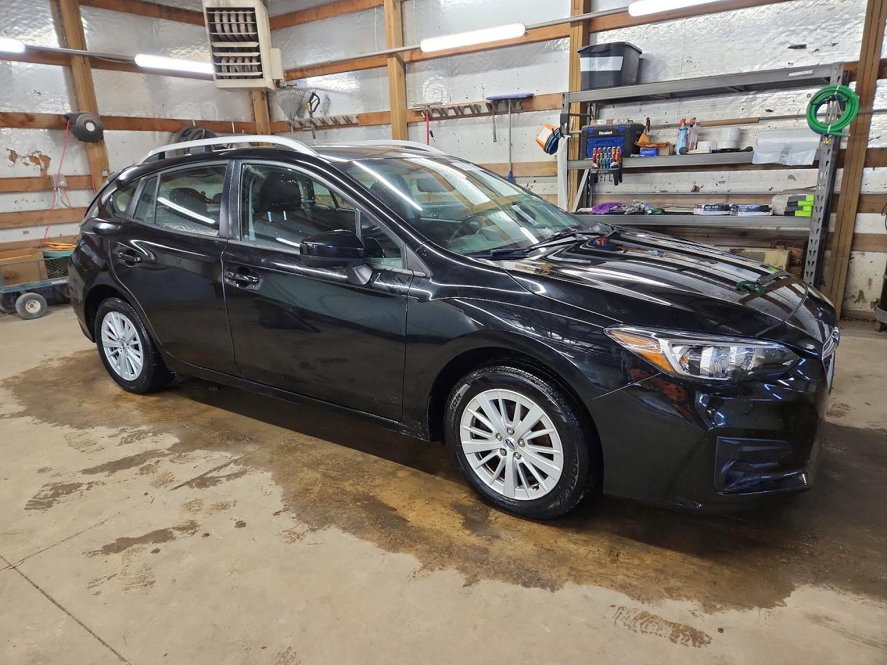 2017 Subaru Impreza Premium - zdjęcie 4