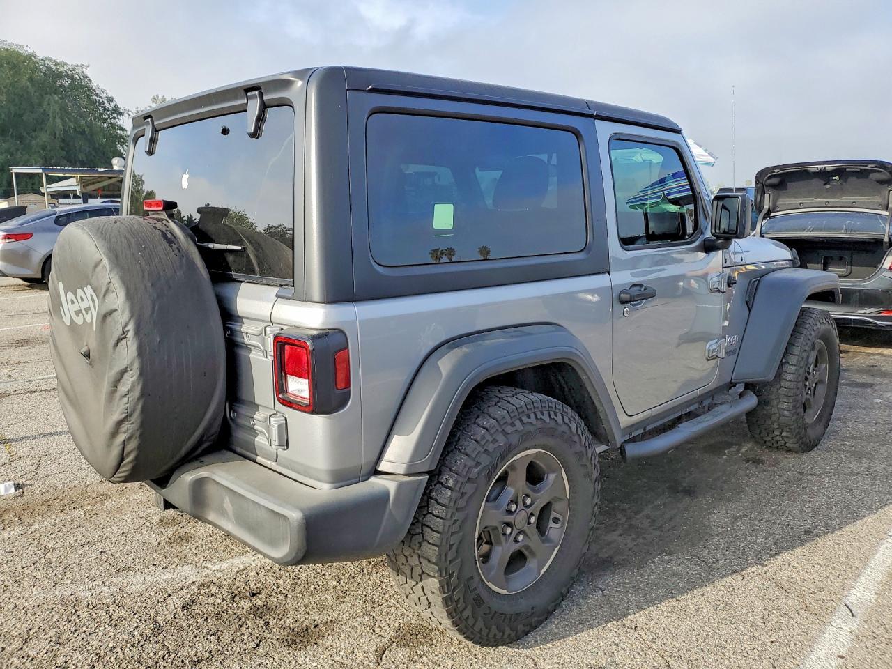 2019 Jeep Wrangler Sport - zdjęcie 3