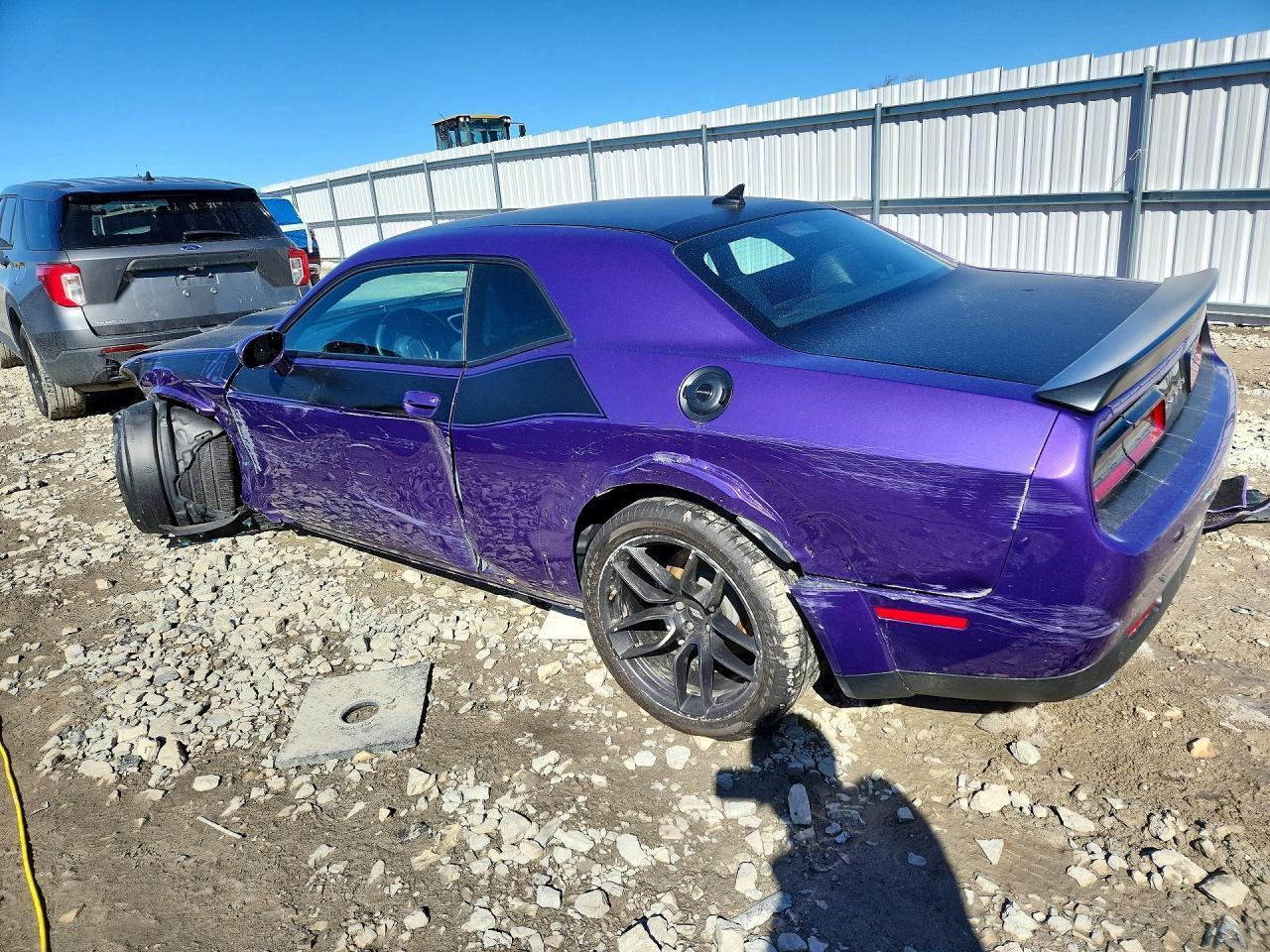 2023 Dodge Challenger R - zdjęcie 2