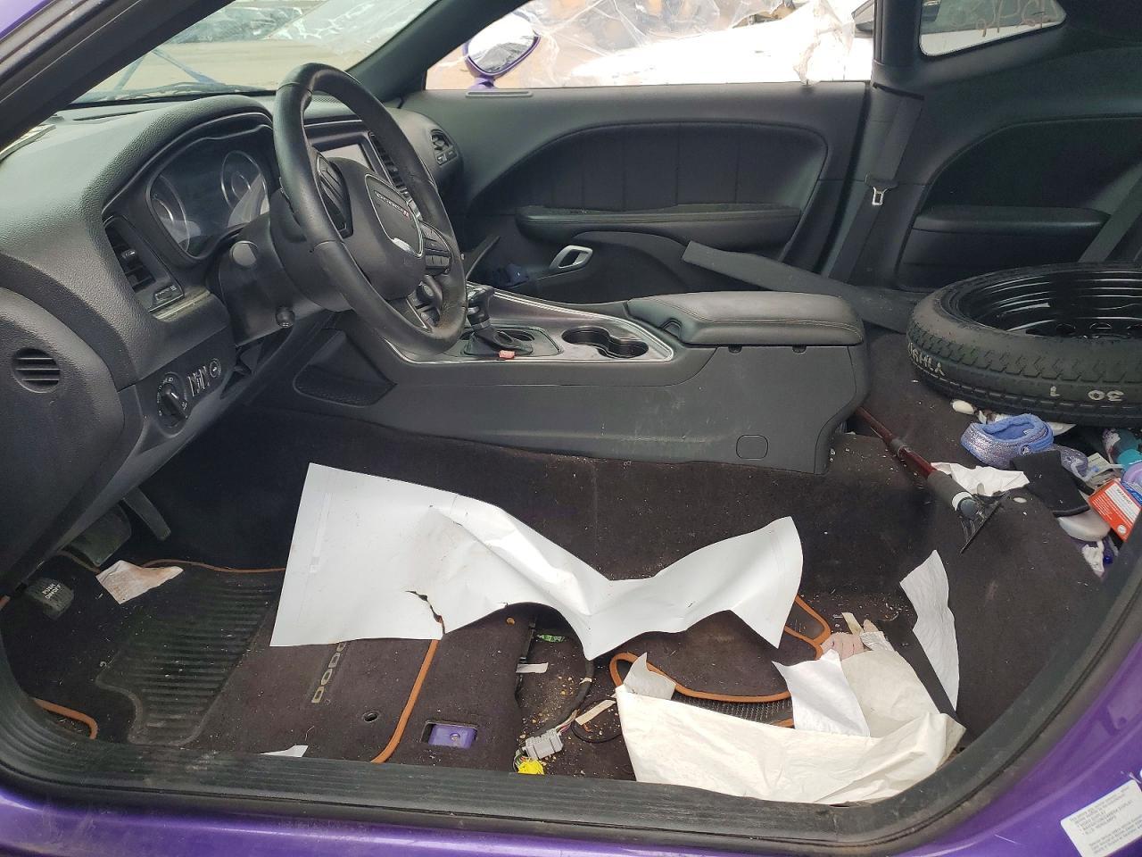 2016 Dodge Challenger R - zdjęcie 7