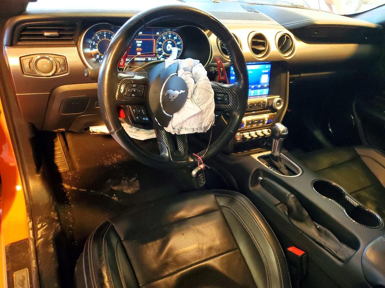 2020 Ford Mustang Gt - zdjęcie 8