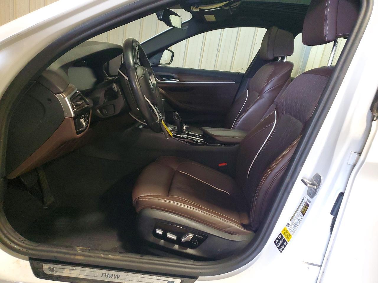 2023 BMW 5 Series 530I xDrive Xi - zdjęcie 7