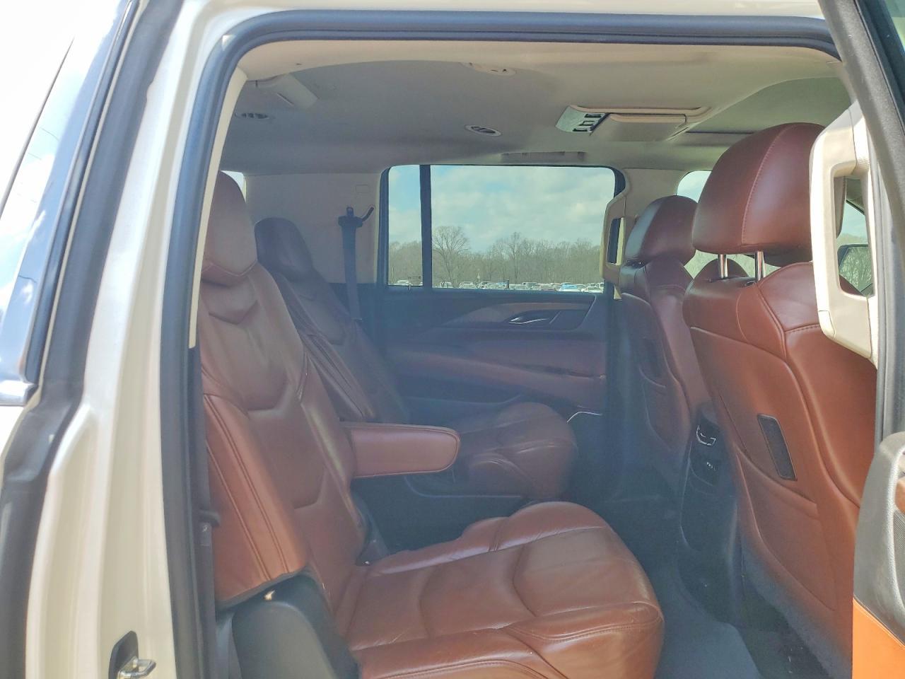 2015 Cadillac Escalade Esv Luxury - zdjęcie 11