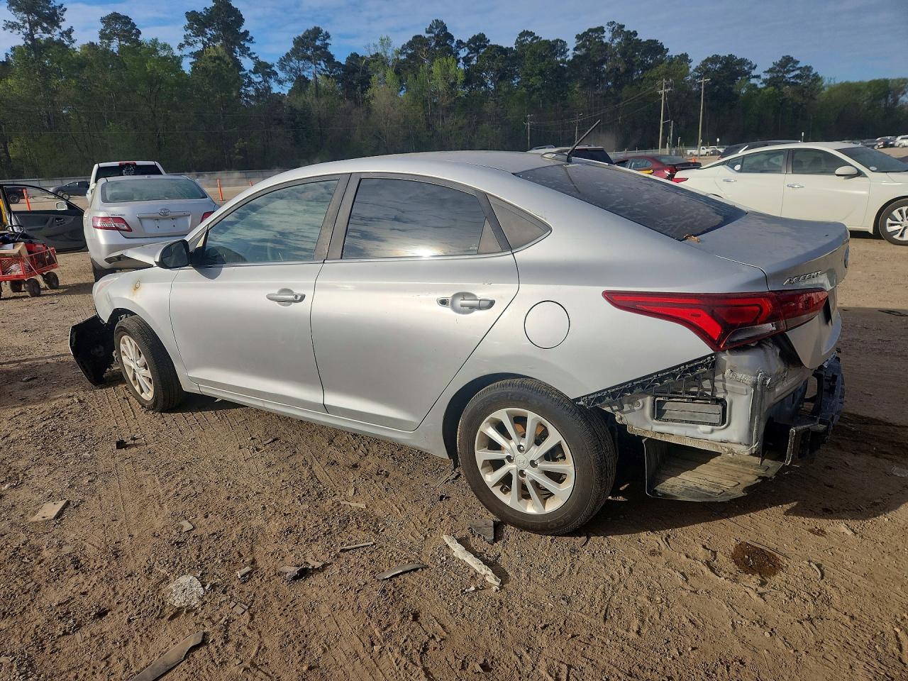 2019 Hyundai Accent Sel - zdjęcie 2
