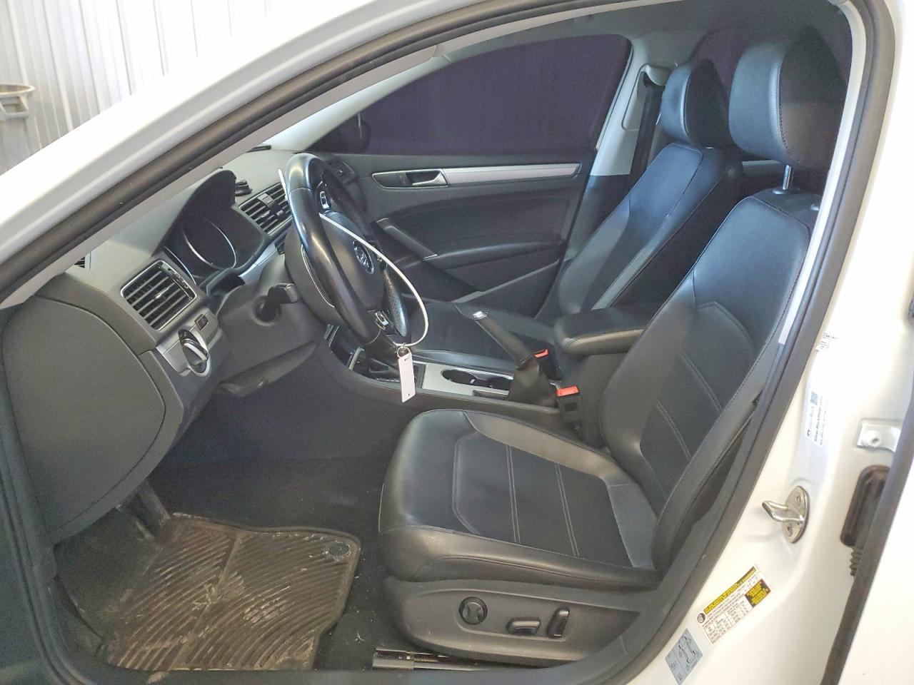 2019 Volkswagen Passat Wolfsburg - zdjęcie 7