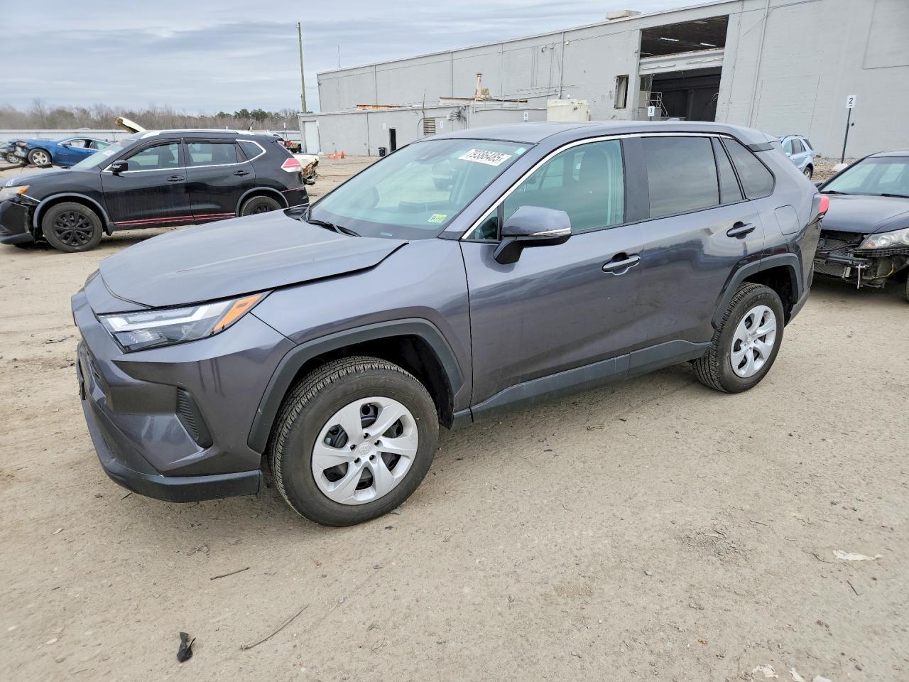 2024 Toyota Rav4 Le - zdjęcie główne