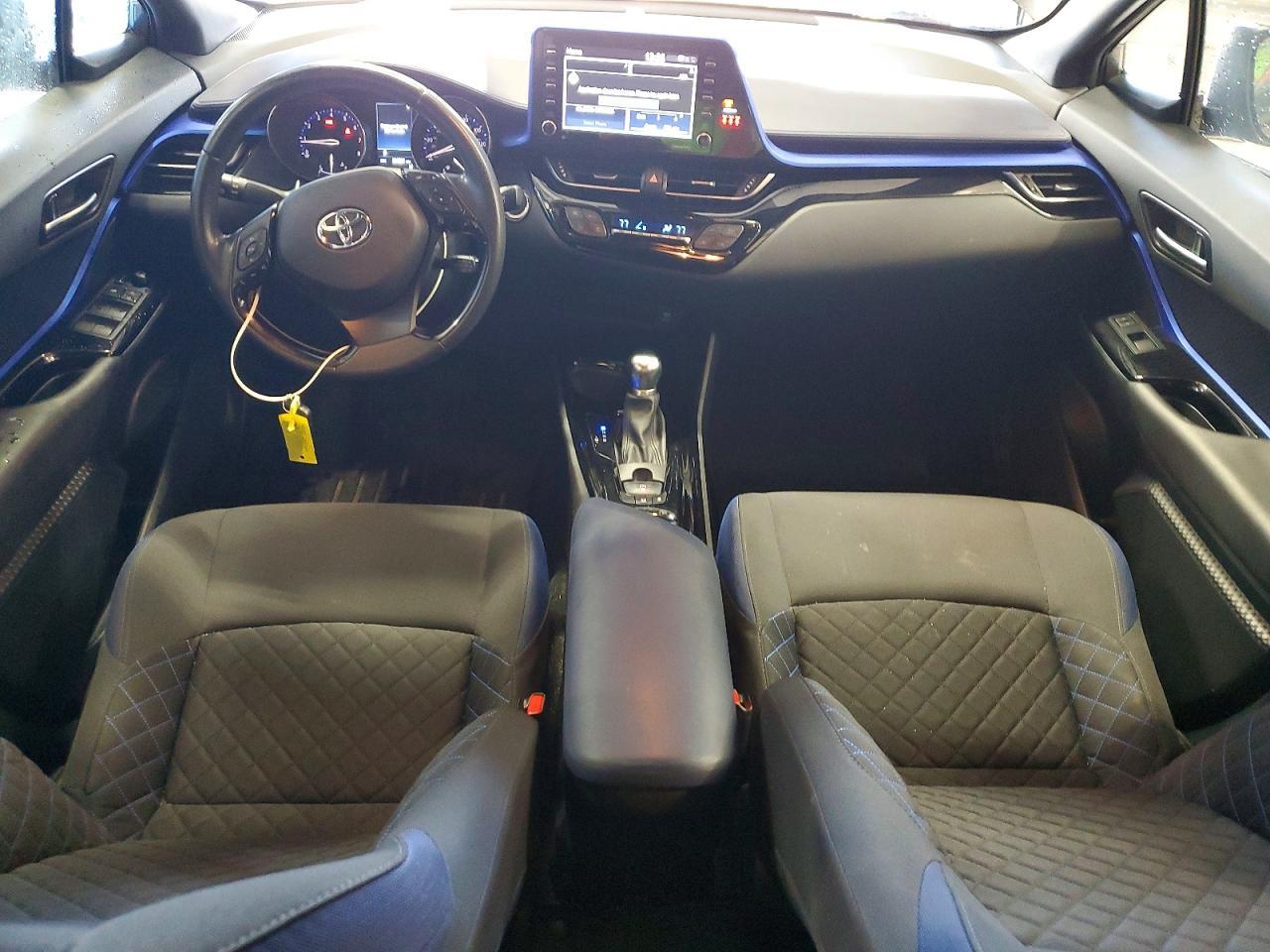 2021 Toyota C-Hr Xle - zdjęcie 8