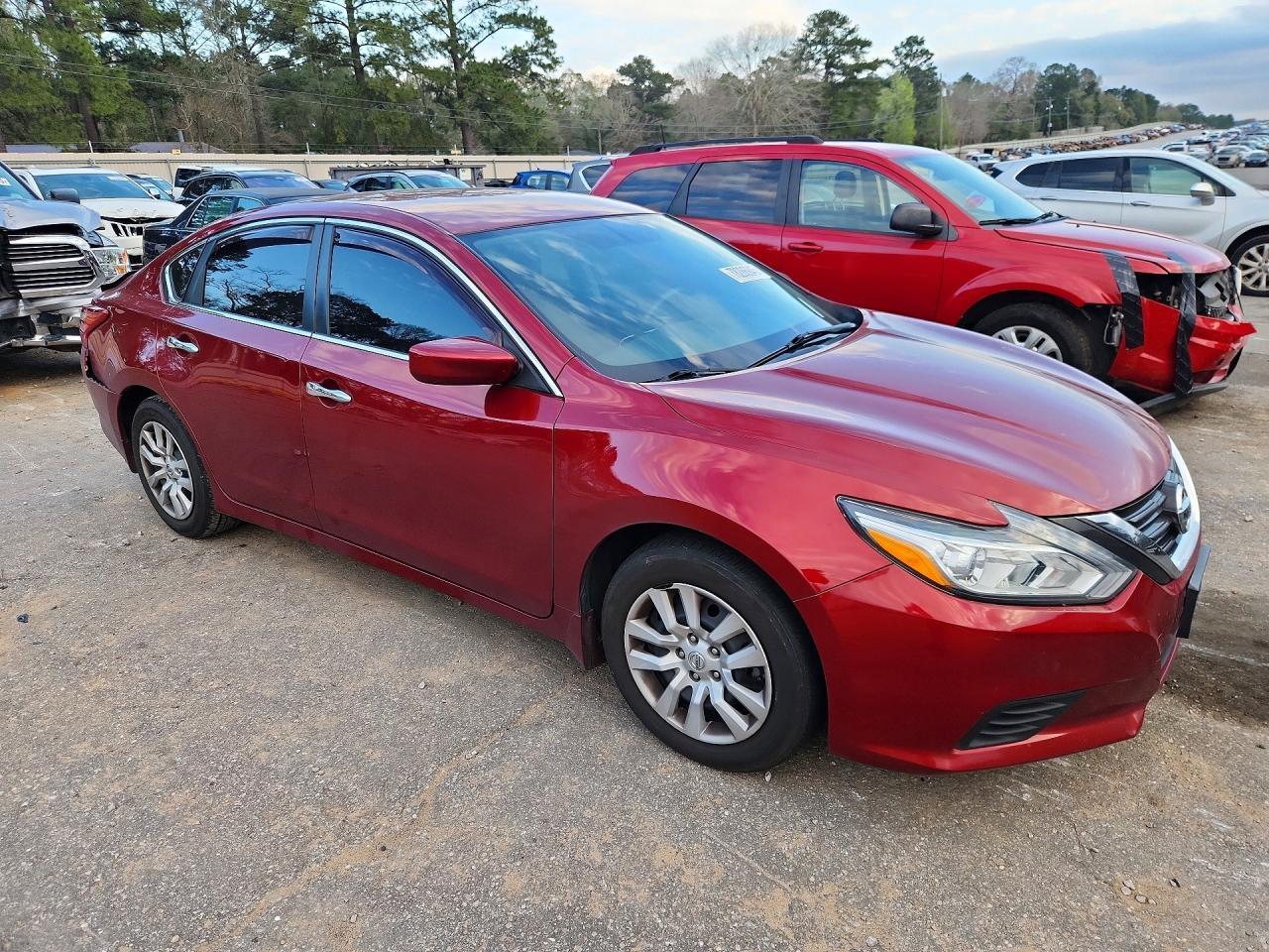 2018 Nissan Altima - zdjęcie 4