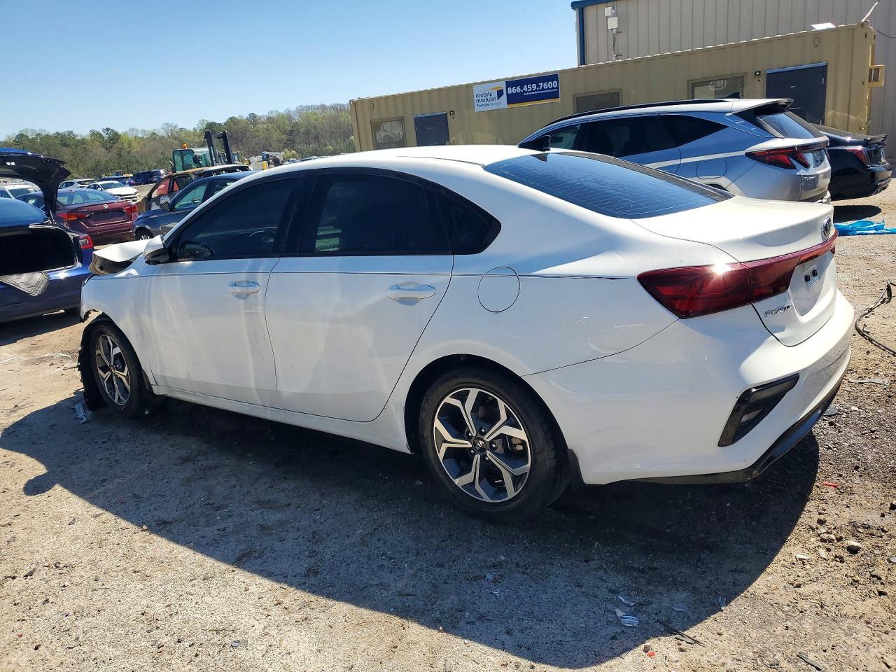 2021 Kia Forte Lxs - zdjęcie 2