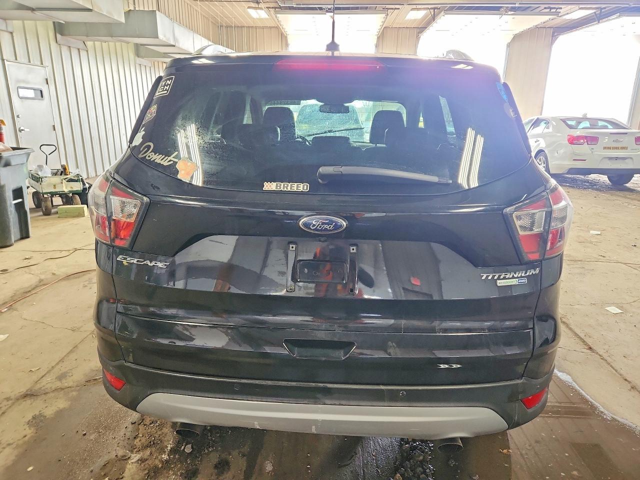 2017 Ford Escape Titanium - zdjęcie 6