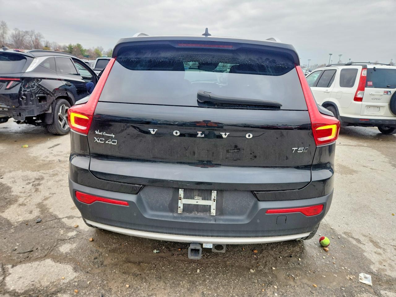 2020 Volvo Xc40 T5 Momentum - zdjęcie 6