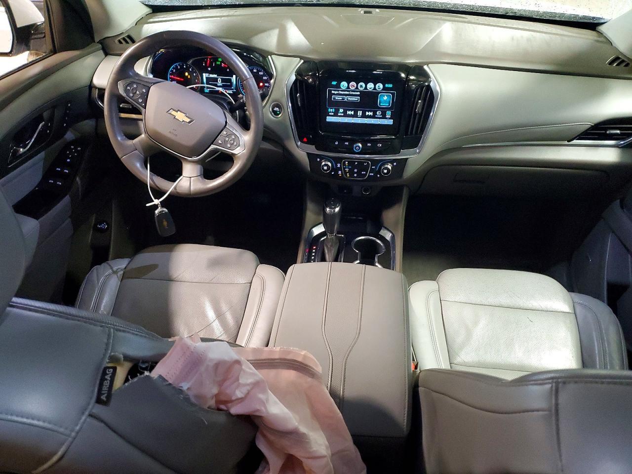2018 Chevrolet Traverse Premier - zdjęcie 8