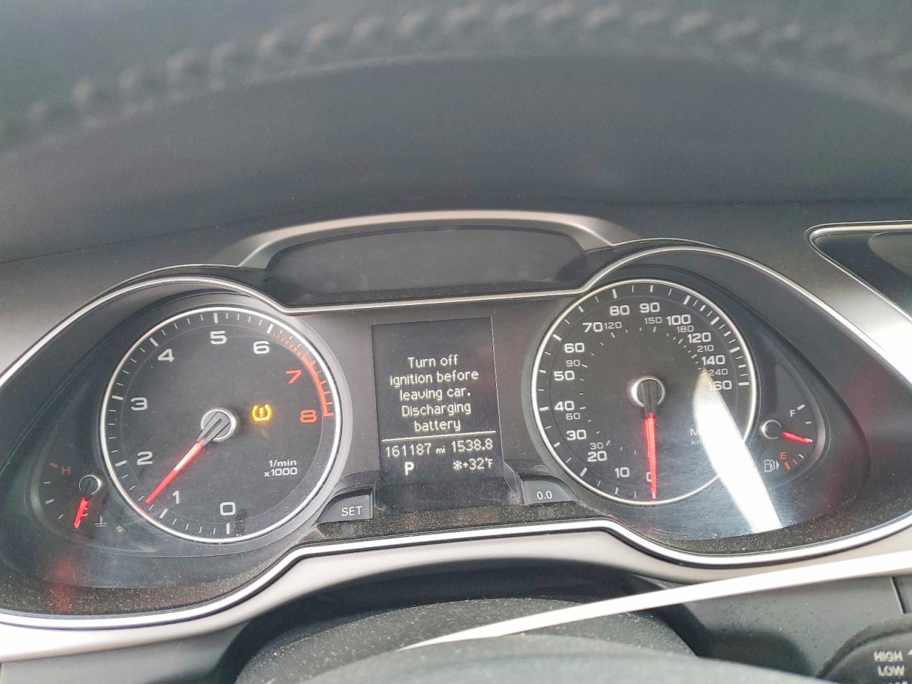 2013 Audi A4 Premium - zdjęcie 9