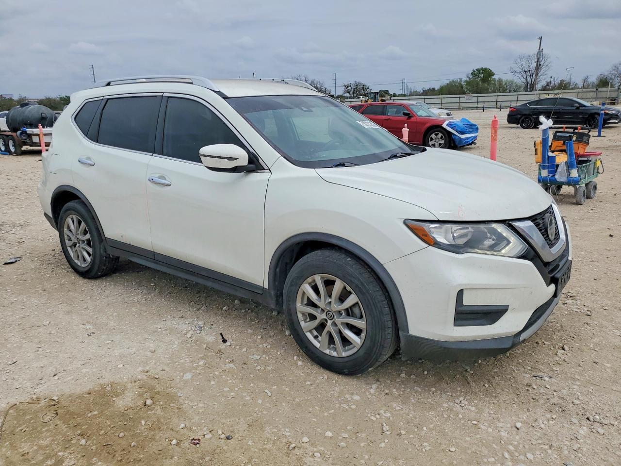2019 Nissan Rogue Sv - zdjęcie 4