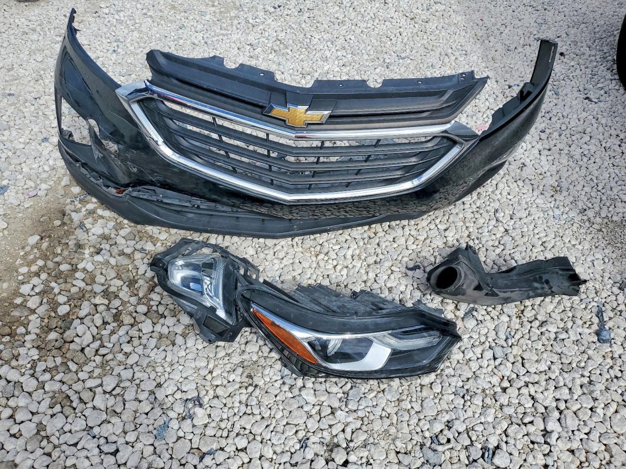 2020 Chevrolet Equinox Ls - zdjęcie 12