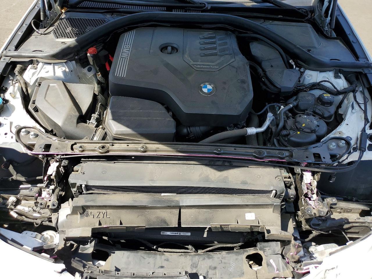 2021 BMW 330I - zdjęcie 11