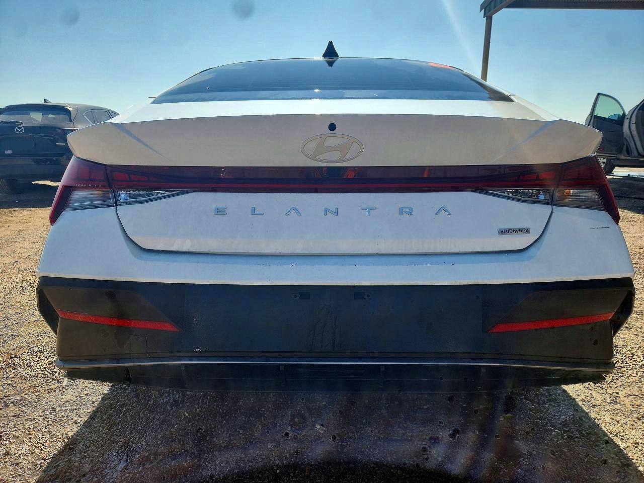 2025 Hyundai Elantra Hybrid Blue - zdjęcie 6