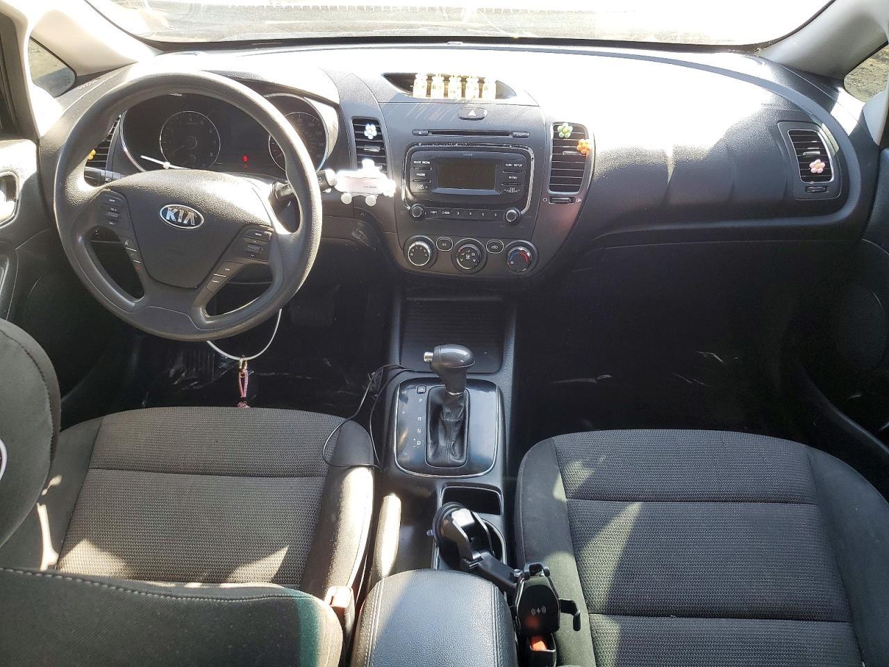2017 Kia Forte Lx - zdjęcie 8
