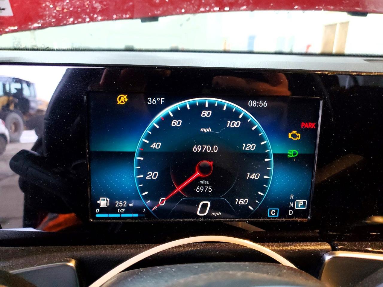 2020 Mercedes Benz Glb 250 4Matic - zdjęcie 9