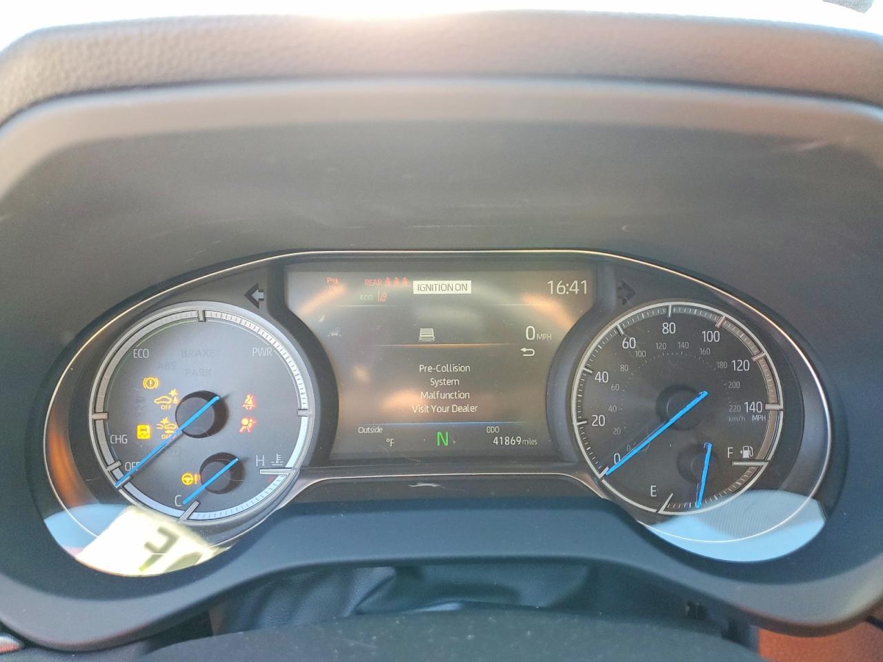 2023 Toyota Venza Nightshade Edition - zdjęcie 9