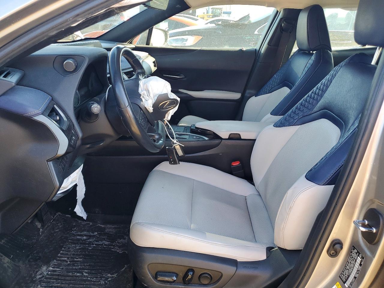 2019 Lexus Ux 250H Base - zdjęcie 7