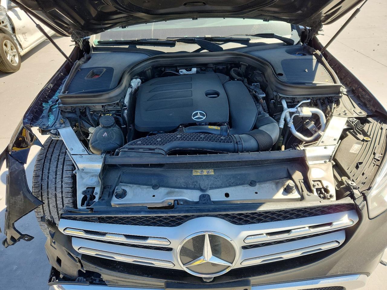 2021 Mercedes-Benz Glc 300 - zdjęcie 12