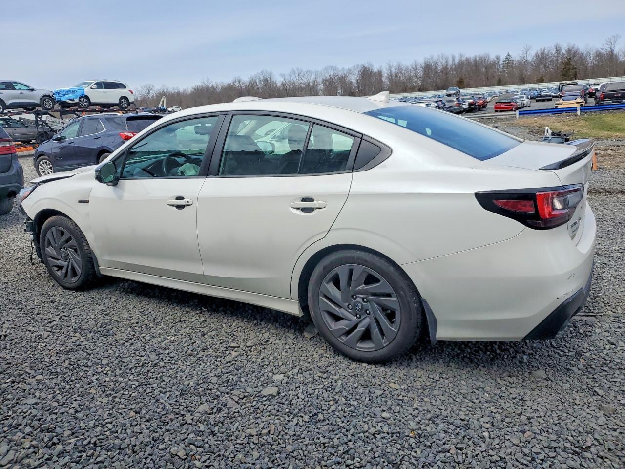 2024 Subaru Legacy Sport - zdjęcie 2