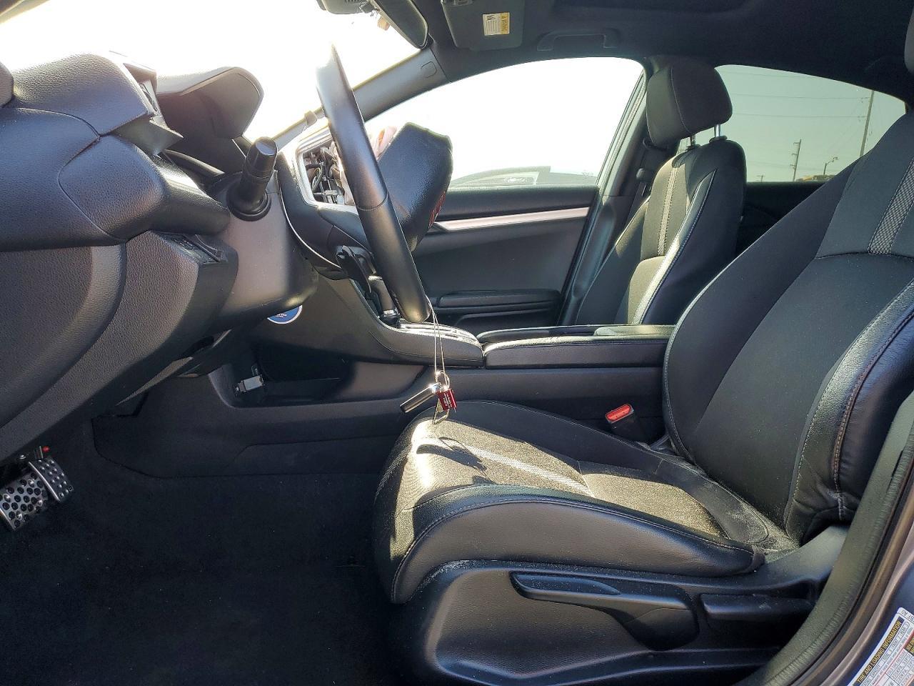 2020 Honda Civic Sport - zdjęcie 7