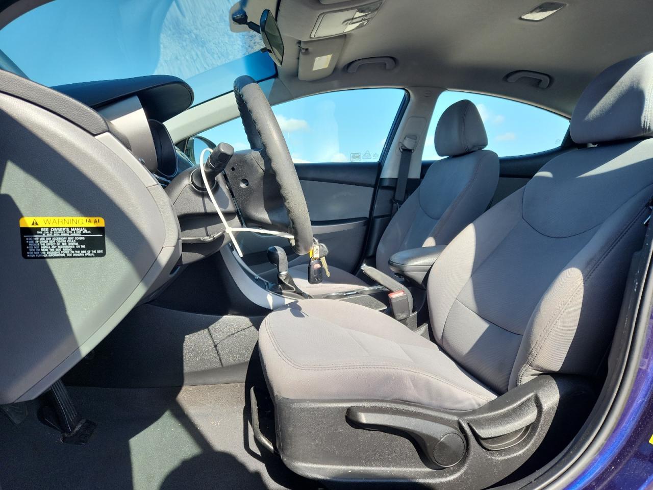 2013 Hyundai Elantra Gls - zdjęcie 7