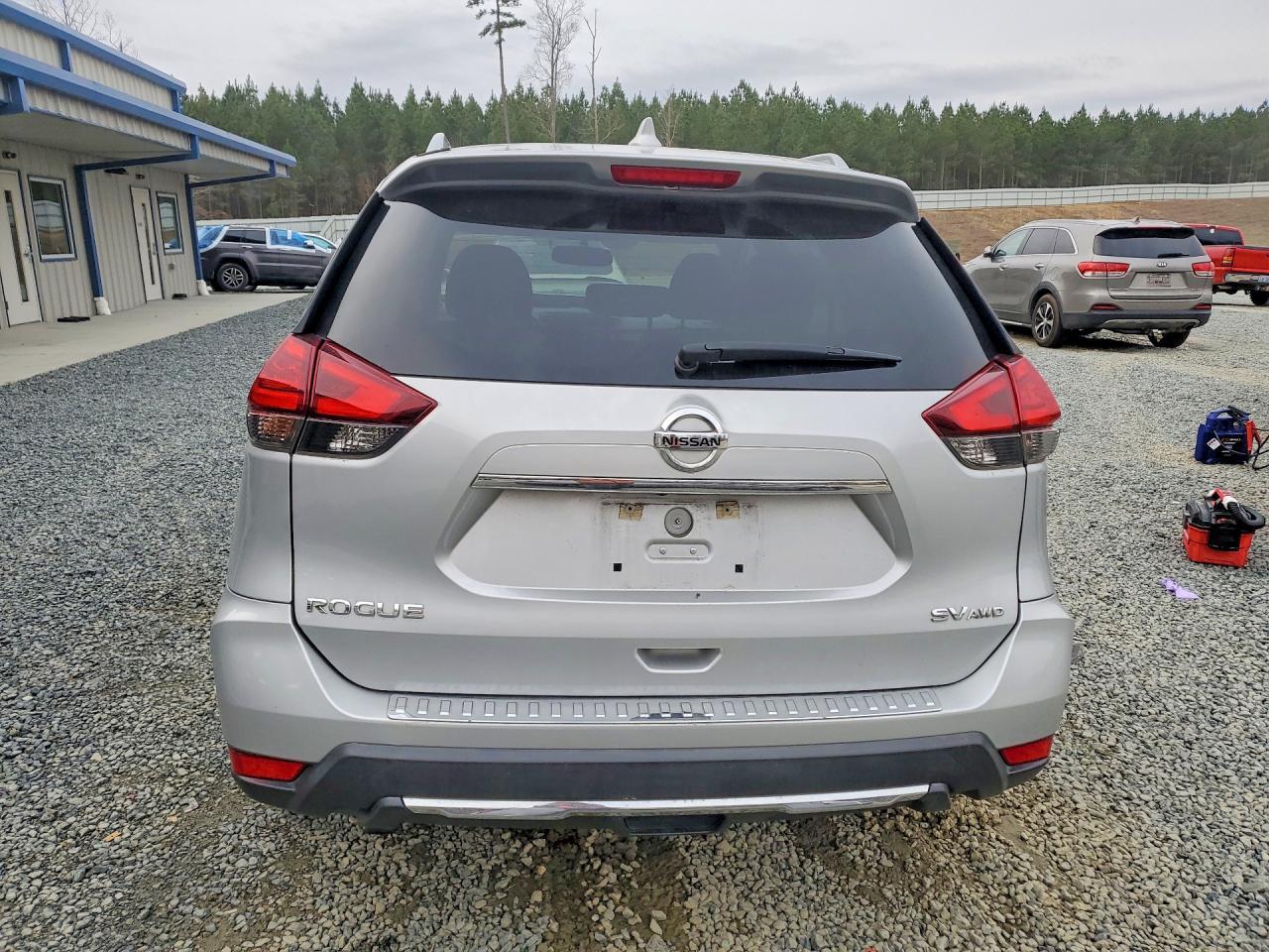 2017 Nissan Rogue Sv - zdjęcie 6