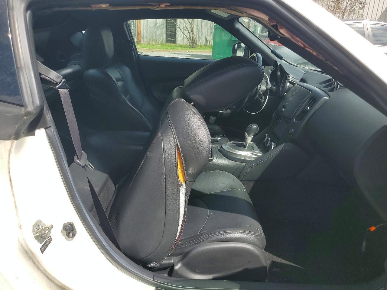 2013 Nissan 370Z Base - zdjęcie 10