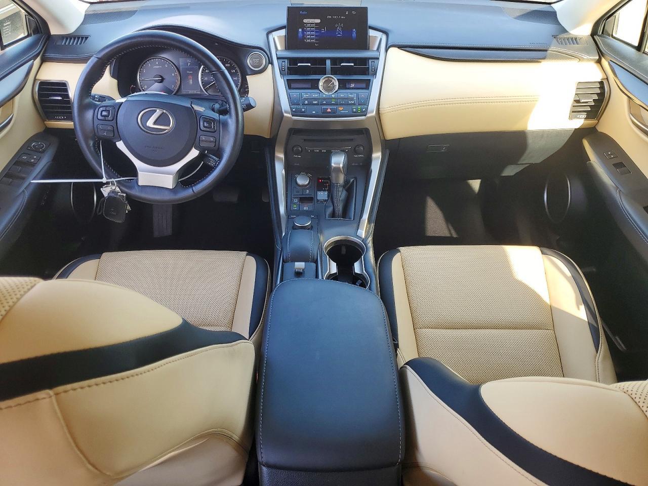 2017 Lexus Nx 200T Base - zdjęcie 8