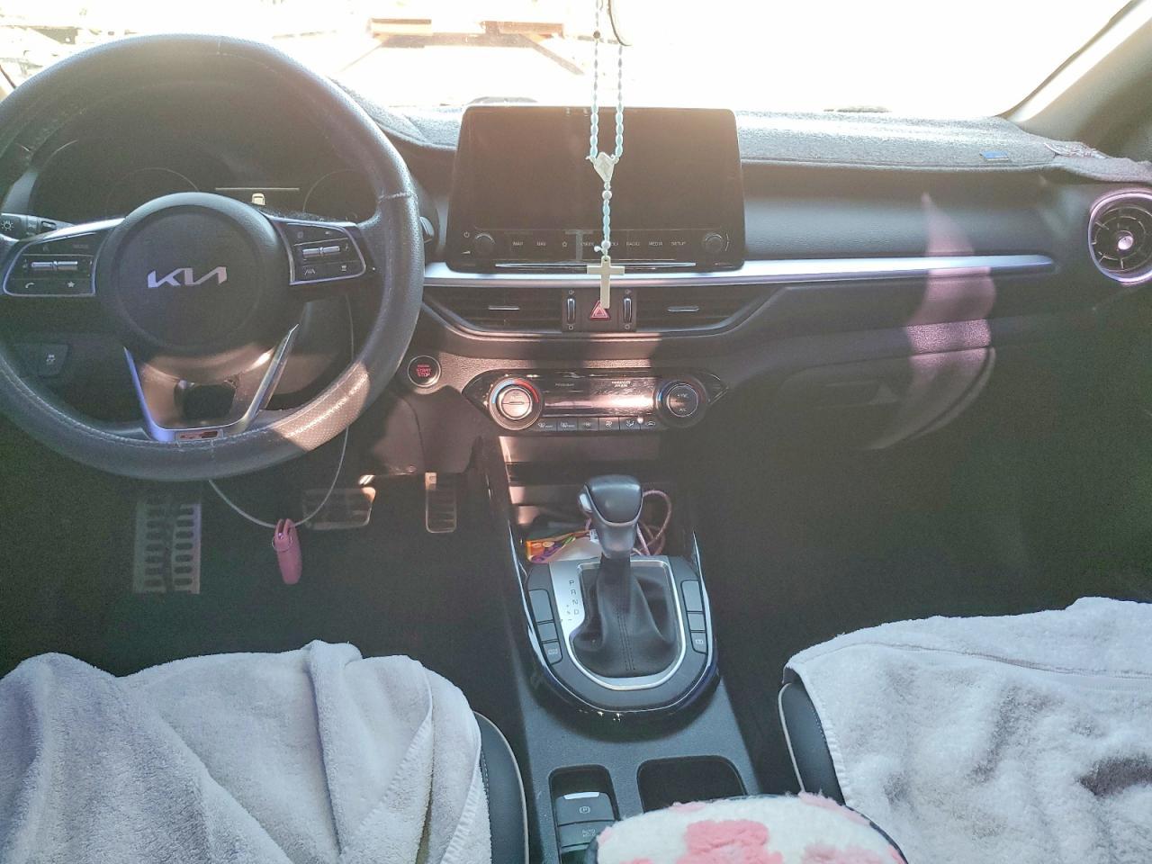 2022 Kia Forte Gt-Line - zdjęcie 8