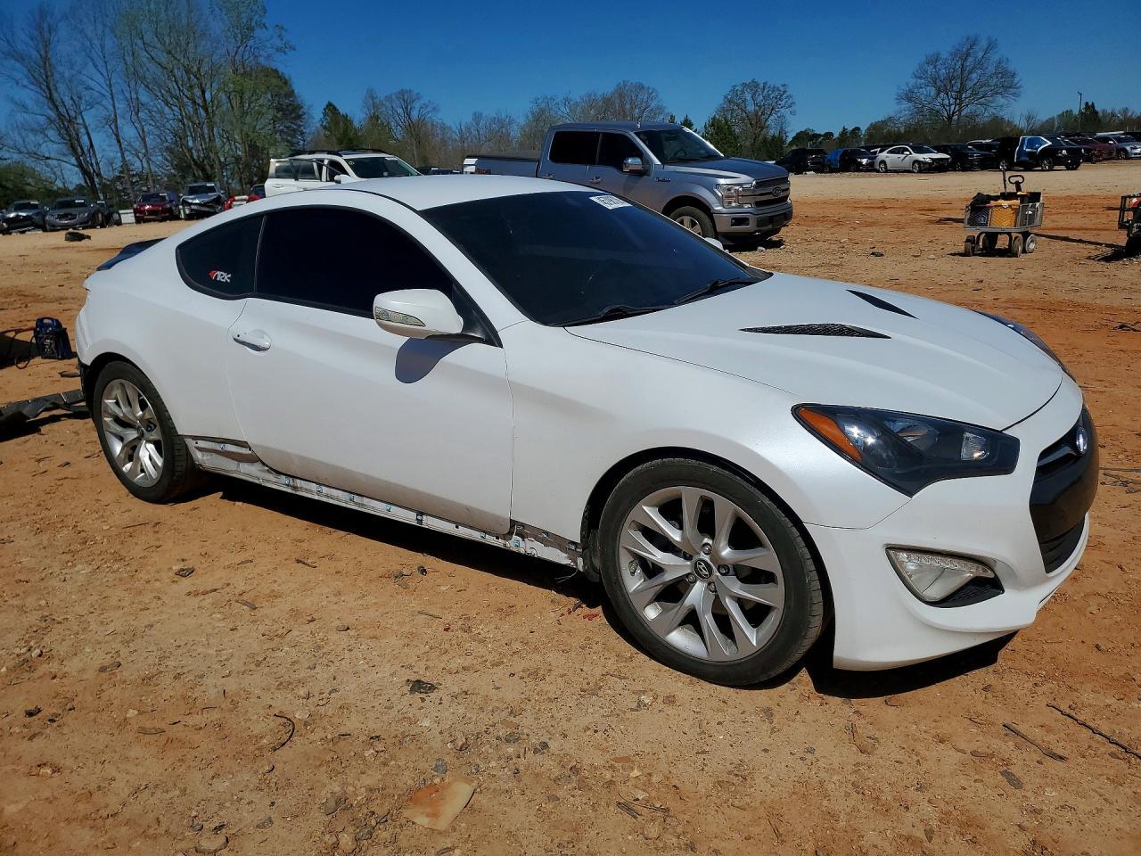 2016 Hyundai Genesis Coupe 3.8 - zdjęcie 4