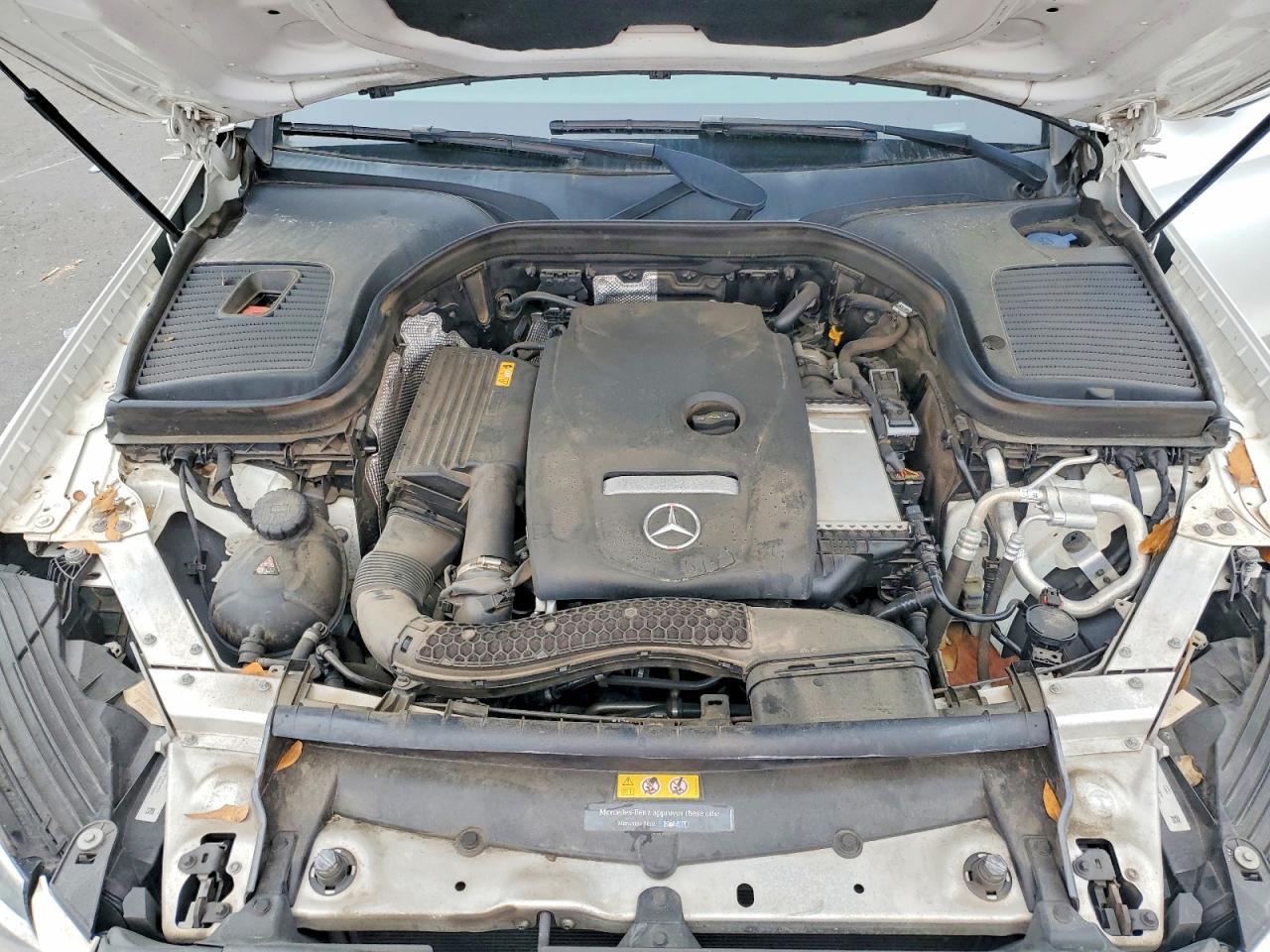 2019 Mercedes-Benz Glc 300 - zdjęcie 12