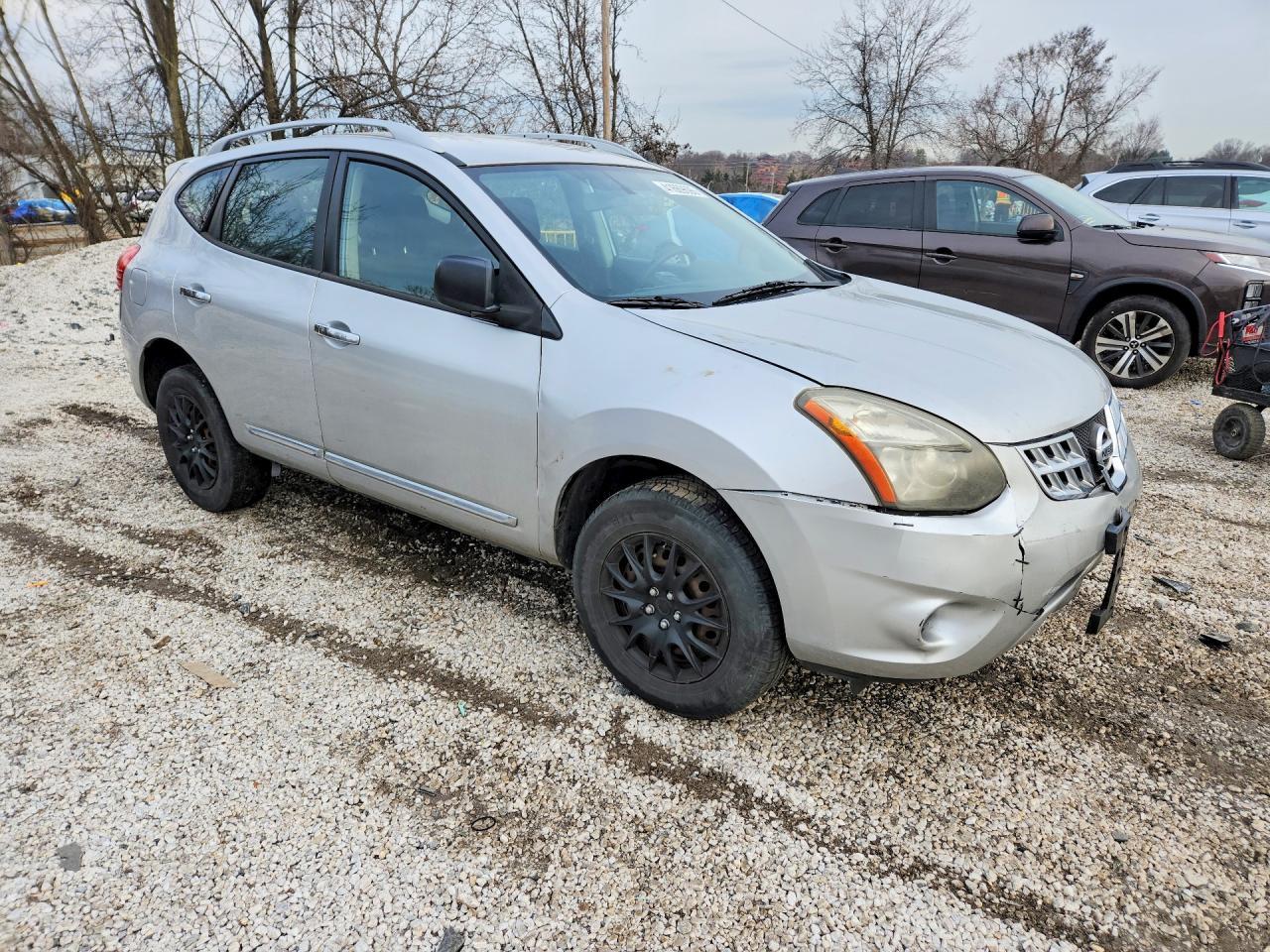 2015 Nissan Rogue Select S - zdjęcie 4