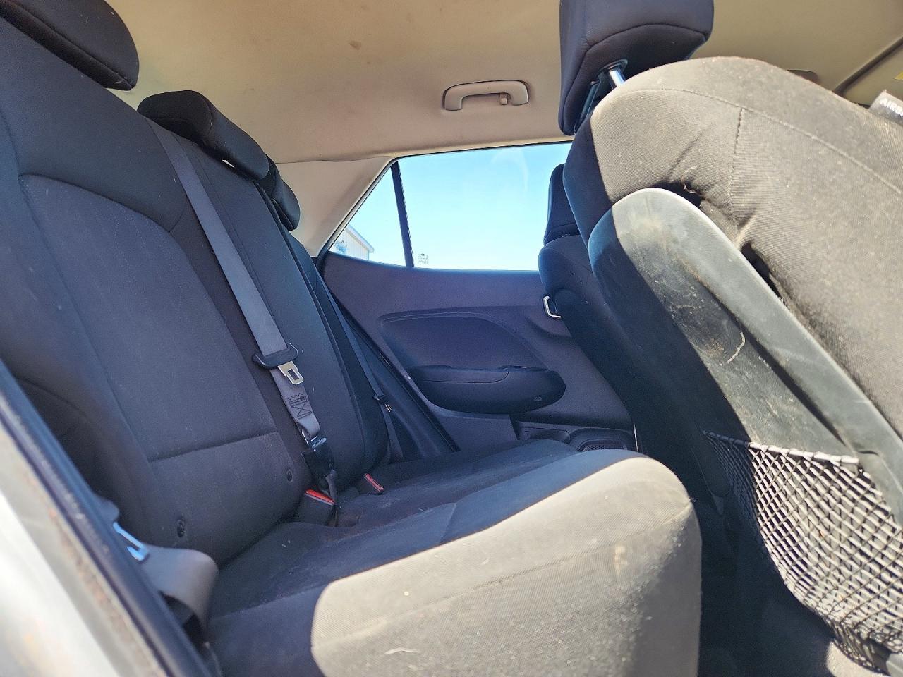 2020 Hyundai Venue Se - zdjęcie 10