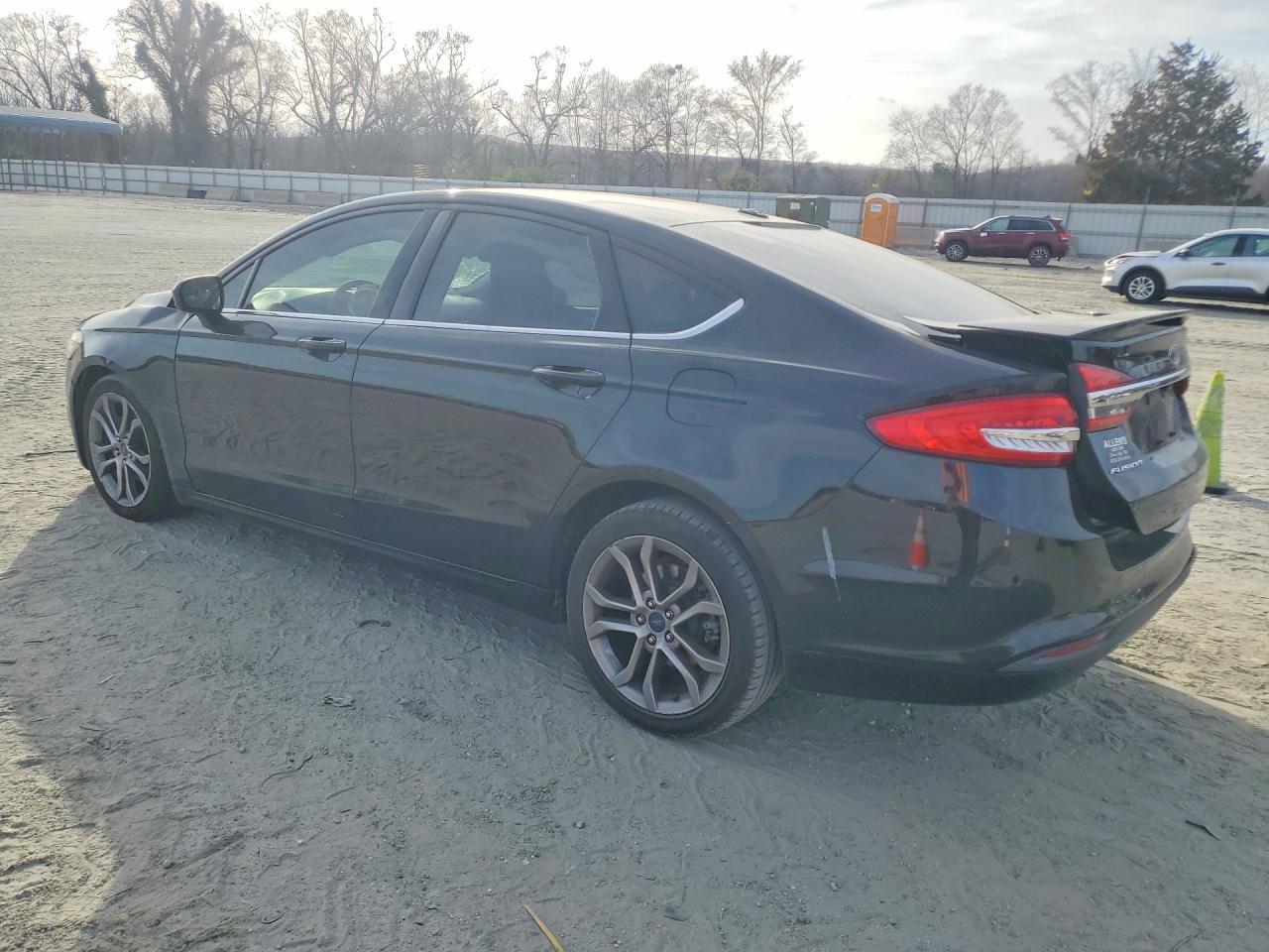 2017 Ford Fusion Se - zdjęcie 2