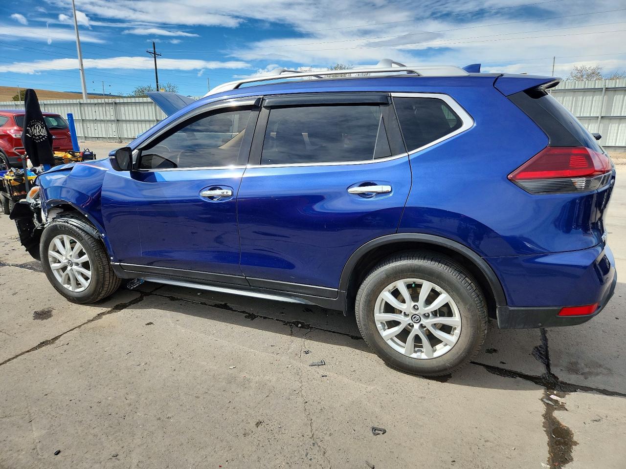 2018 Nissan Rogue Sv - zdjęcie 2