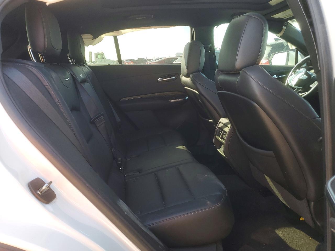 2022 Cadillac Xt4 Sport - zdjęcie 11