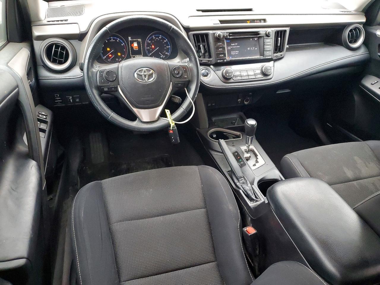 2018 Toyota Rav4 Xle - zdjęcie 8