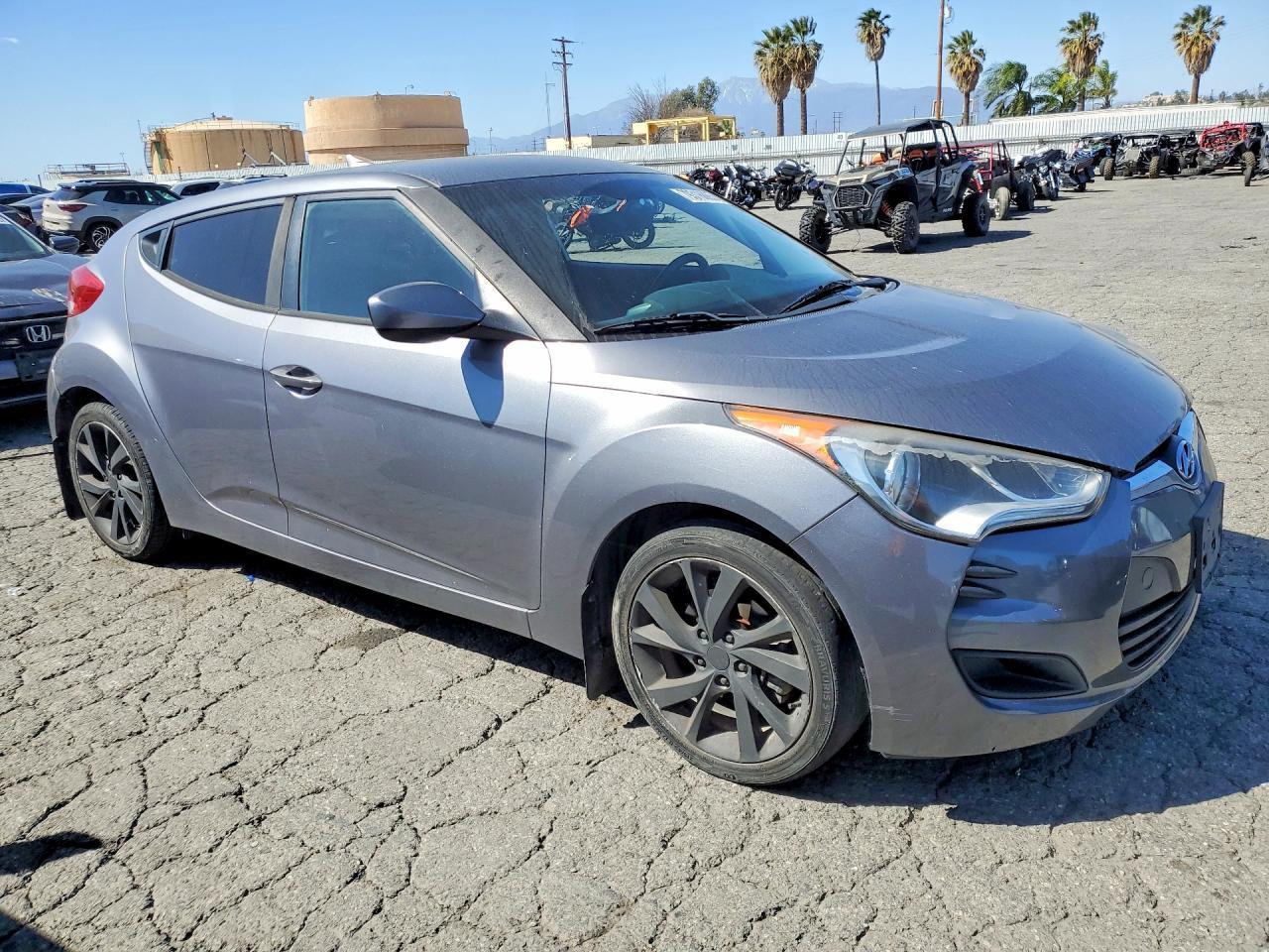 2016 Hyundai Veloster Base - zdjęcie 4
