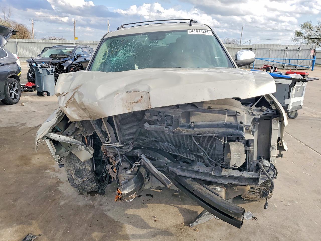 2013 Chevrolet Tahoe C1500 Ls - zdjęcie 5