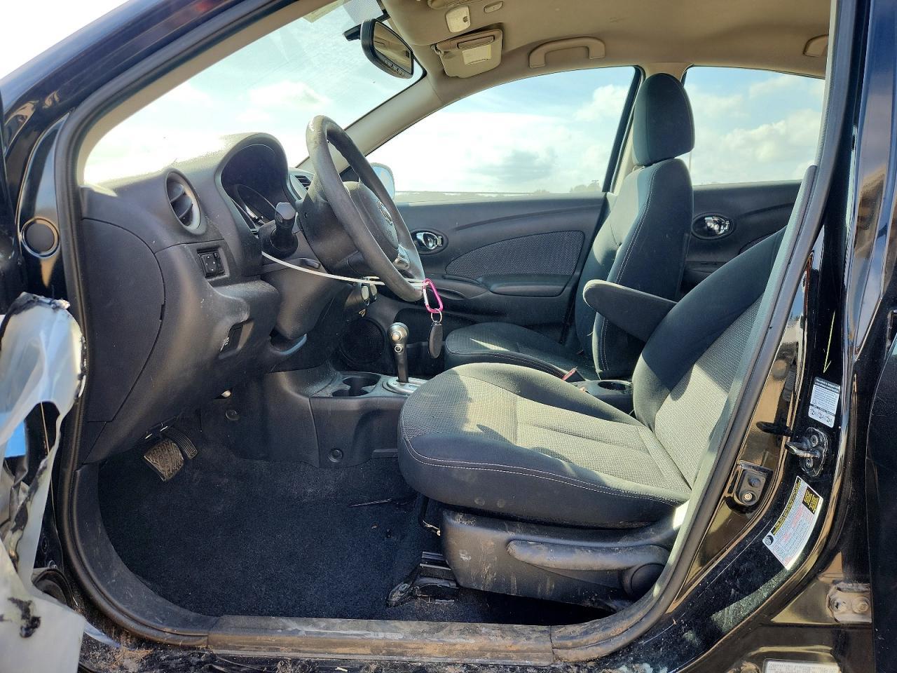 2014 Nissan Versa S - zdjęcie 7