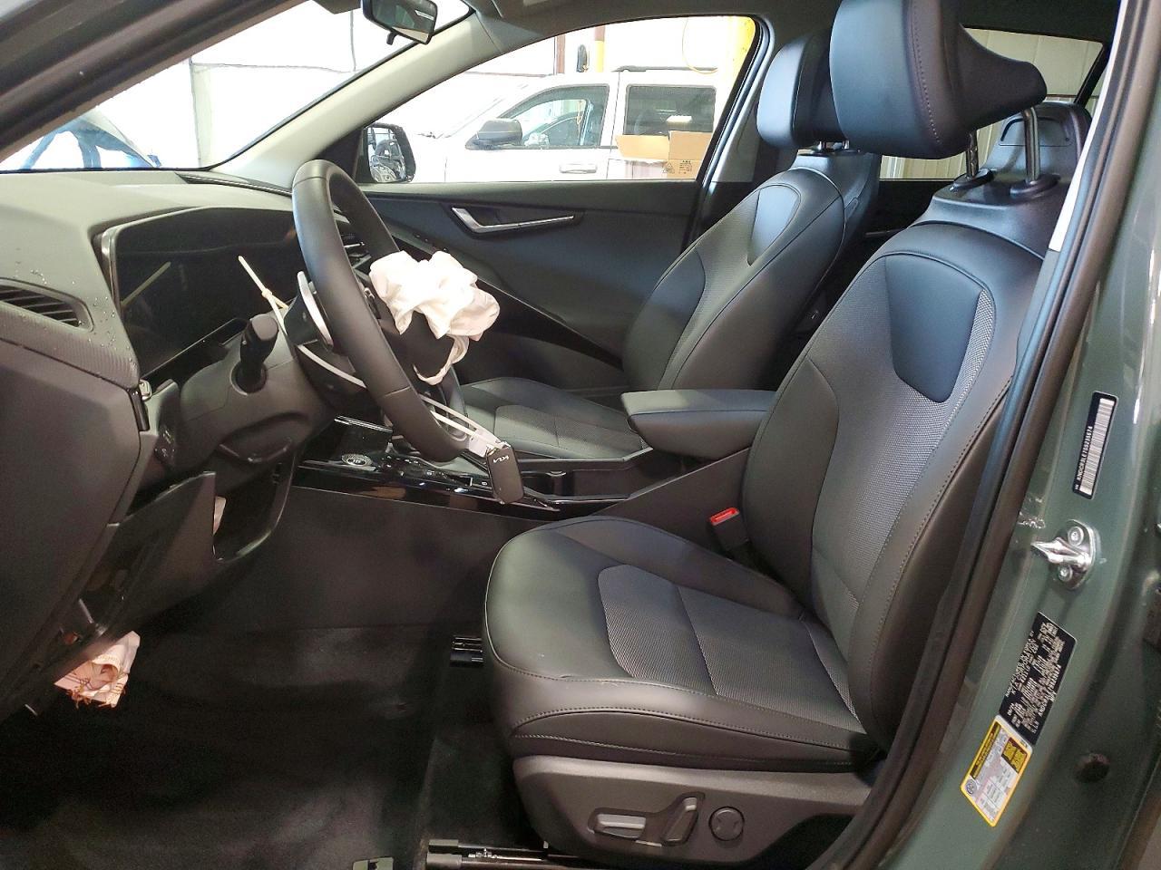 2025 Kia Niro Ex Touring - zdjęcie 7