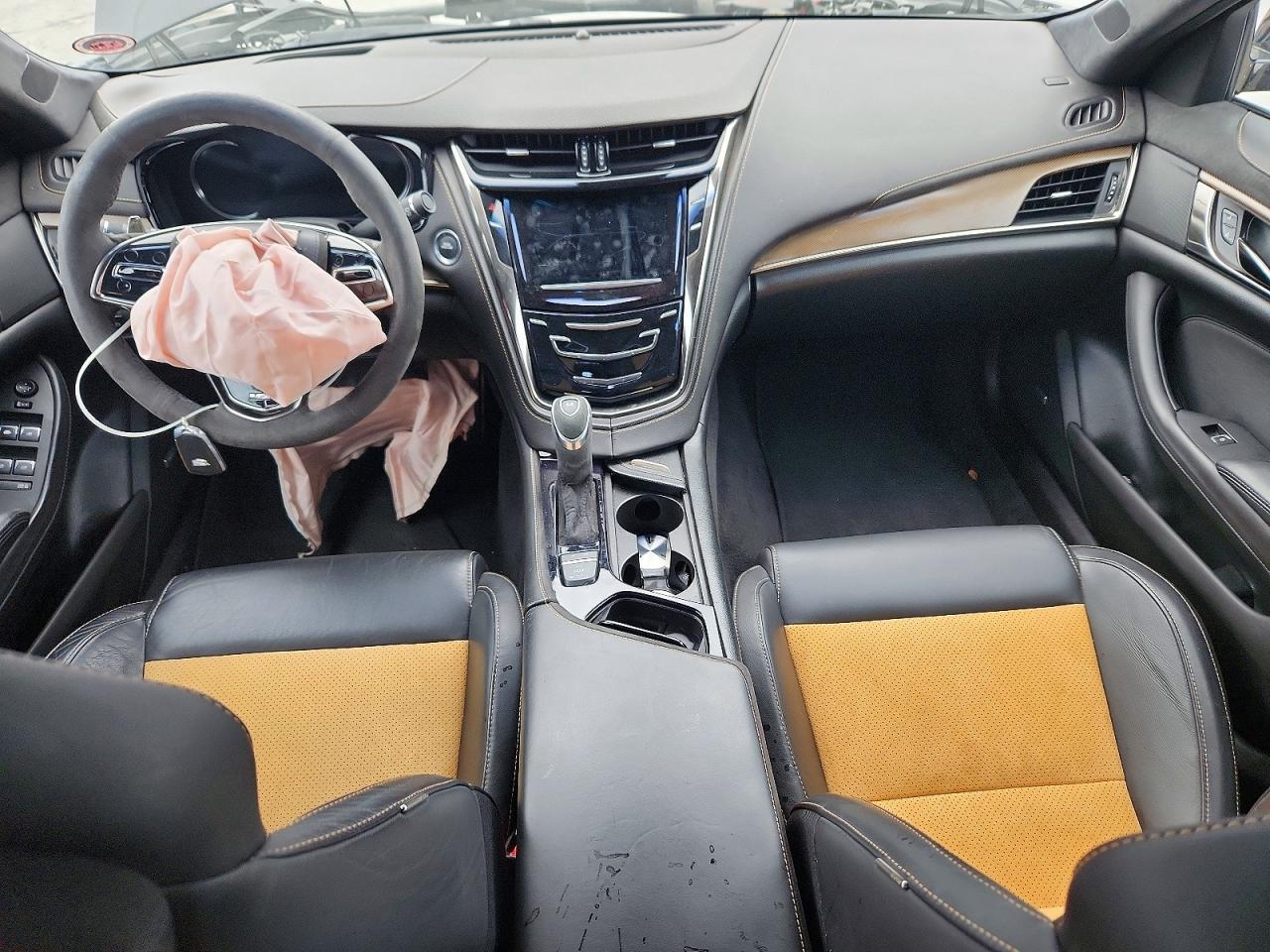 2016 Cadillac Cts-V - zdjęcie 8