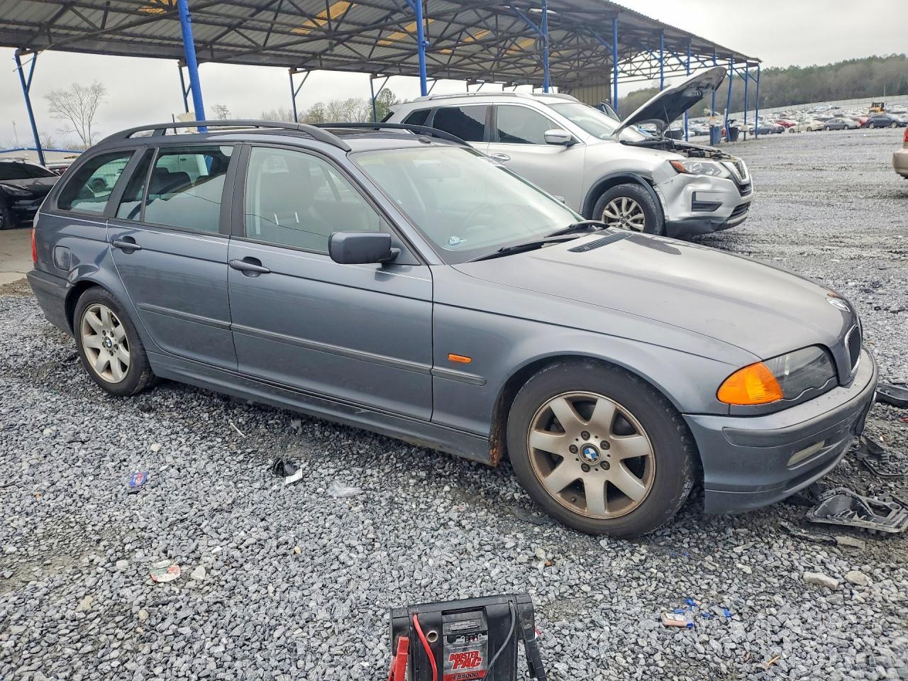 BMW Seria 3 - zdjęcie 4