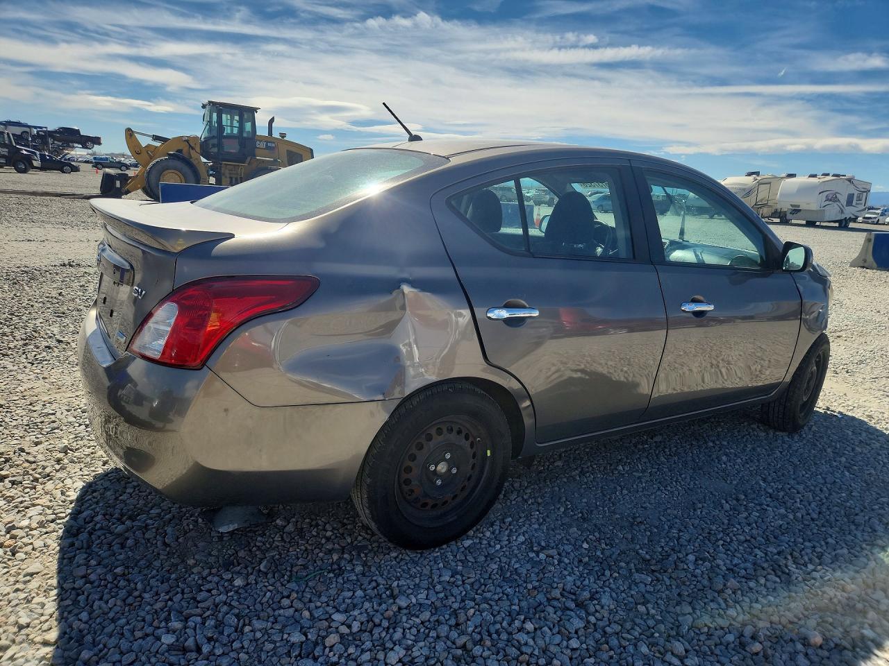2013 Nissan Versa 1.6 S - zdjęcie 3
